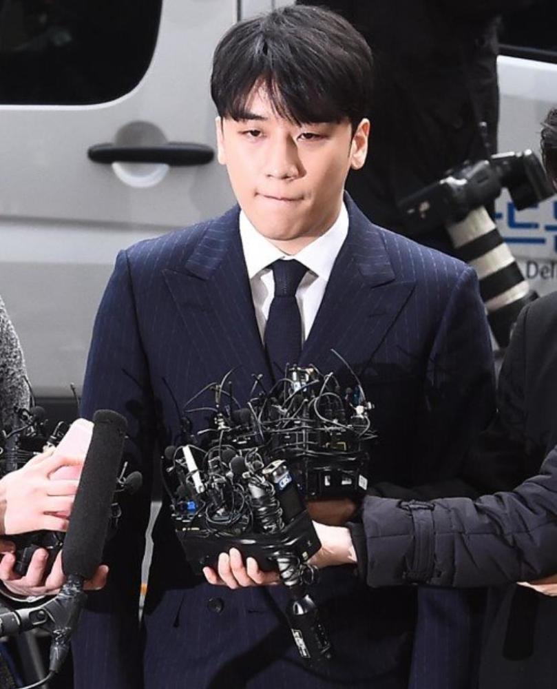 胜利丑闻案干预人身份曝光,与夜店代表私交甚