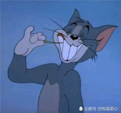"猫和老鼠"情侣头像 短句:有酒就喝有歌就唱,当戏一样!