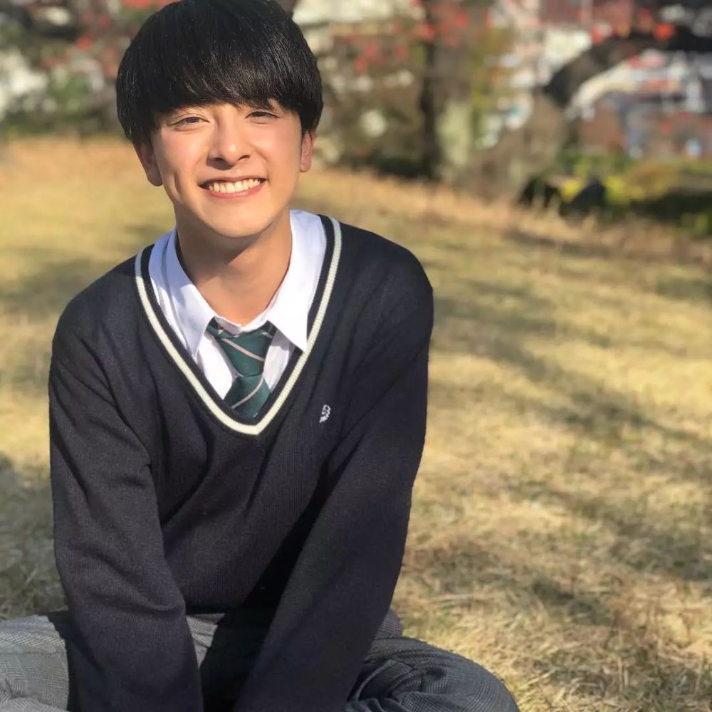 日本18岁"最帅男高中生"火遍网络!这次真的可以!