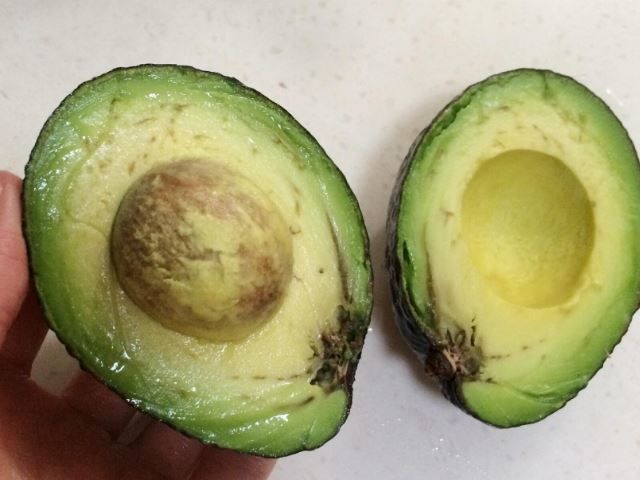 640