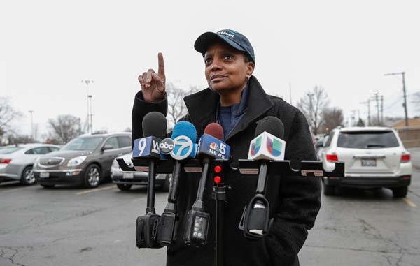 日,洛丽·莱特富特(lori lightfoot)击败对手托妮·普里克温克尔(toni