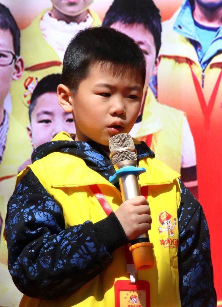 智《永远的九岁》白雪仪 2018年年度优秀小记者《渔舟唱晚》刘岩鑫