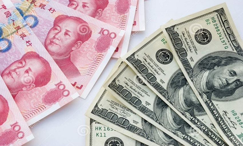 10块人民币兑换100块卢布,在俄罗斯可以买