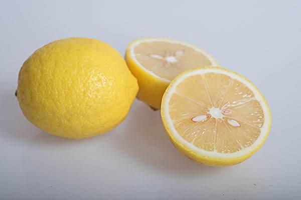 640