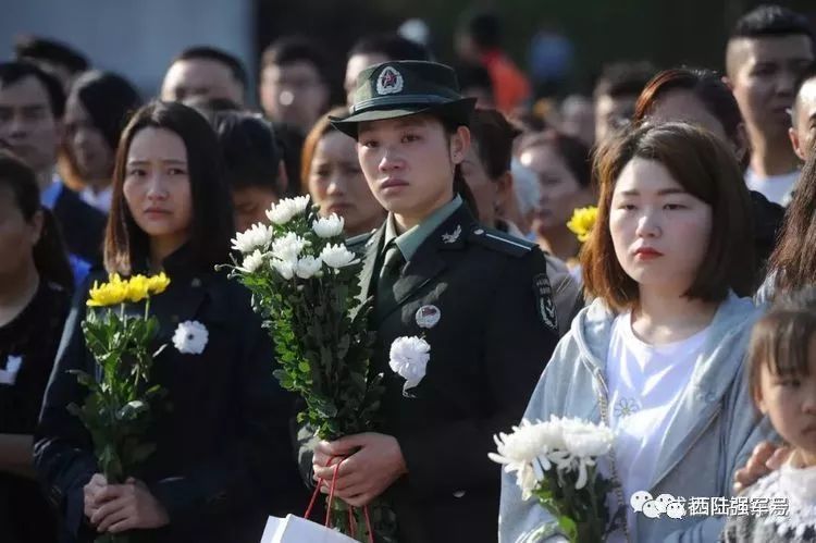 4月5日下 午,三位成都籍烈士刘代旭,代晋恺,李灵宏魂兮归来,6日上午