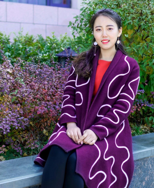 风衣姐姐,美丽大方,温柔贤淑,娶妻就娶这样的