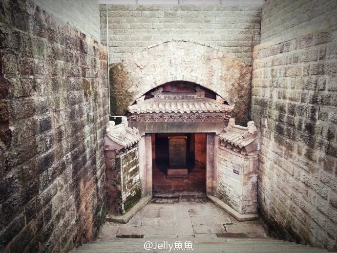明僖王陵被誉为"中国古代陵墓中最精美的地下宫殿".