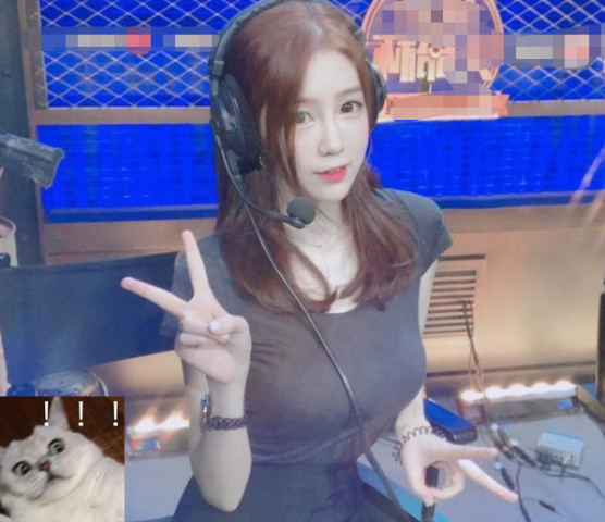所以许多人都非常的喜欢她们,并且因为是她们最喜欢的游戏的女解说员
