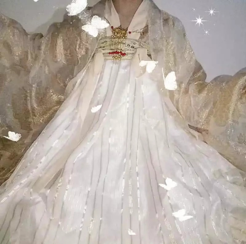 最近流行"超仙汉服"头像,秒当公主殿下,三百六十度无