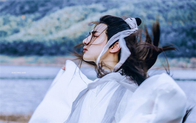 简谱罗云熙_罗云熙古装图片