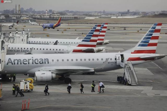 640