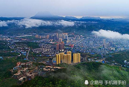 贵州地市人口_贵州人口老龄化表图