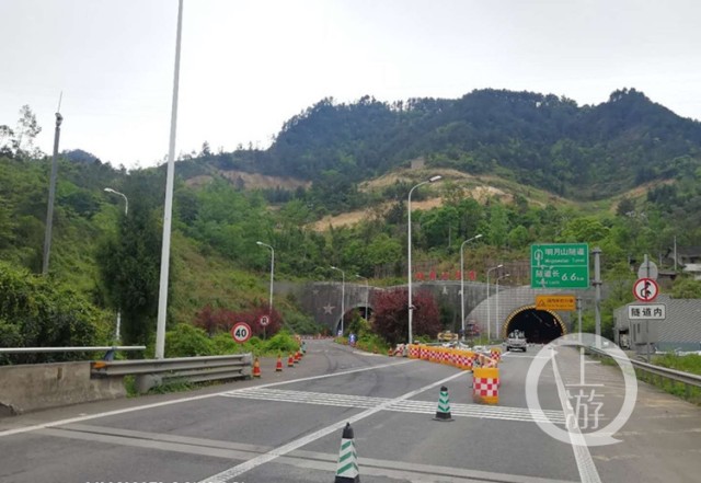 沪蓉高速明月山隧道管制15天,单洞双通注意了