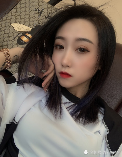 张二嫂徒弟引起关注,颜值实力碾压全网女主播,网友