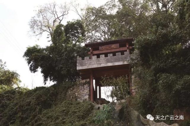 六郎城