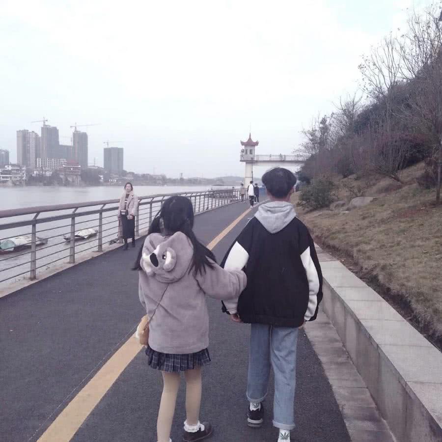 少女心·甜腻·情头:你为我掀起头纱的时候,户口本就准备好了!