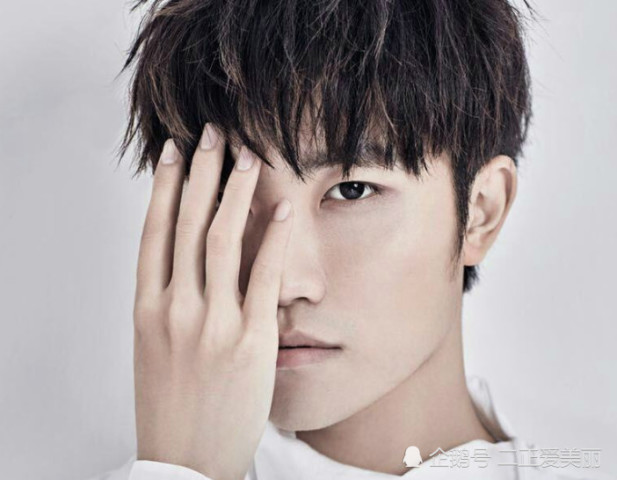 她曾经与许嵩徐良一样红,如今却慢慢被人遗忘,90后还记得吗