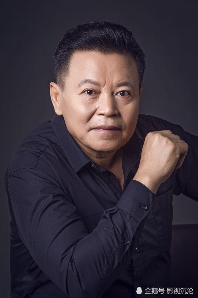 最后一页 1956年出生的赵小锐祖籍山东青岛,此前曾主演过许多作品,也