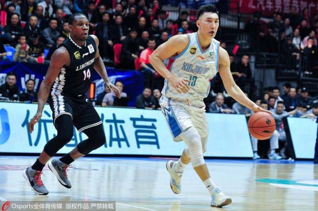 辽媒指责哈德森意气用事 辽篮扼制对手快攻就
