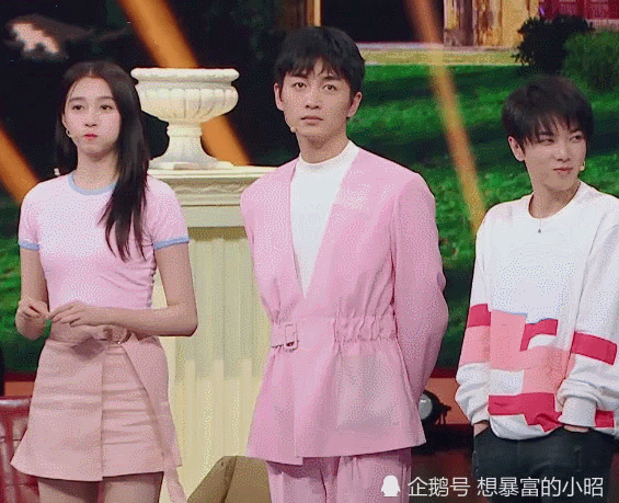 王牌:有种身高对比叫关晓彤,陈晓,华晨宇同框,谁说谎
