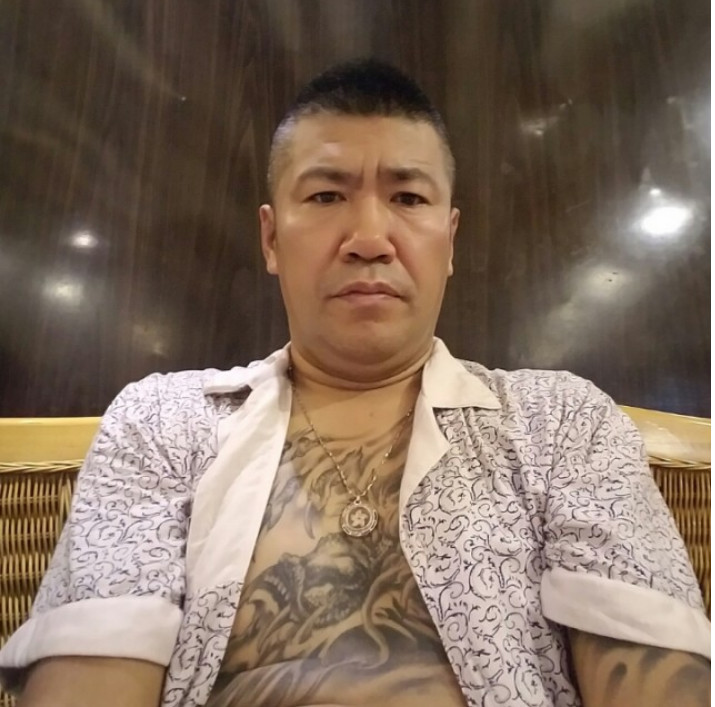 舞帝利哥,赵本六