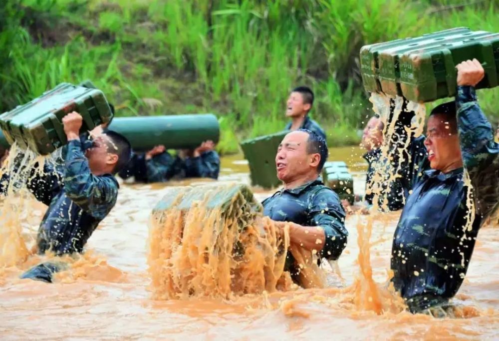 没错!人民子弟兵就是有"特异功能"