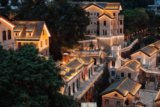 夜游人气城市!山城璀璨夜景,南岸一览而尽!