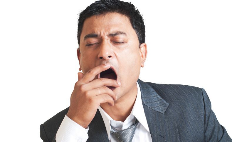 打哈欠下巴抽筋 腾讯网
