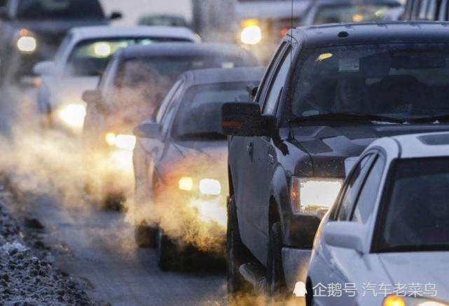 汽车排放的尾气成为大气污染主要来源