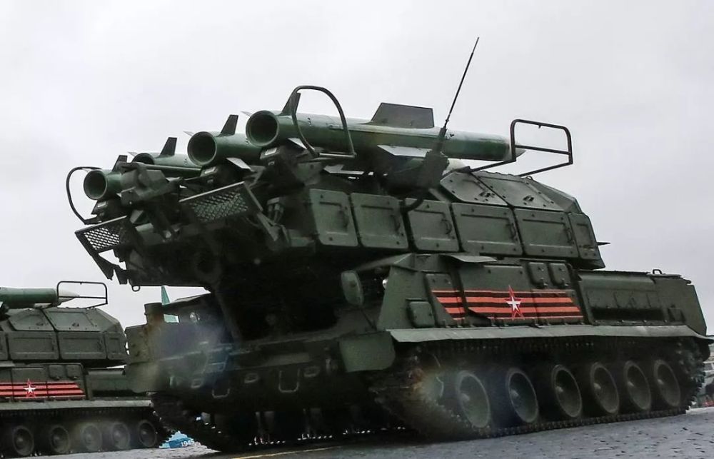 俄罗斯陆军列装"山毛榉-m3"防空导弹系统,全面增强中程防空能力!