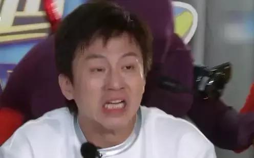 邓超搞笑表情包:一百块你都不给超哥,他都要哭了!
