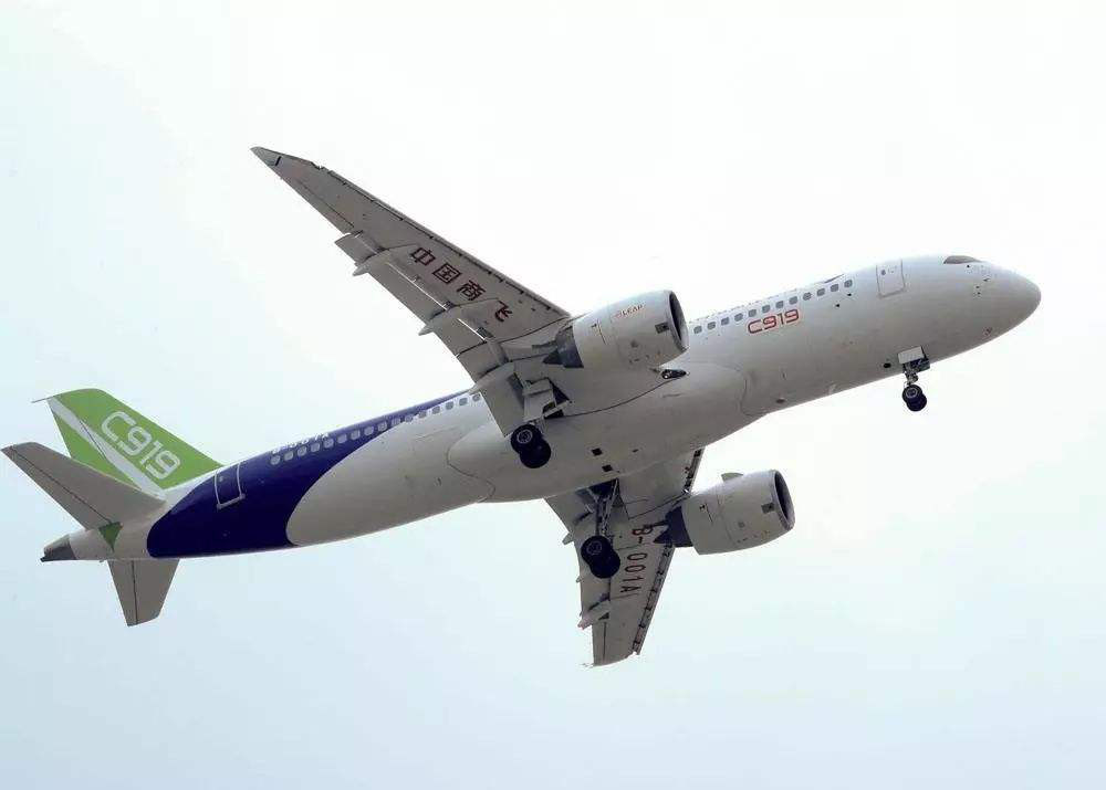 埃航宣布购买中国c919,波音客机惨遭抛弃,总裁肠子都