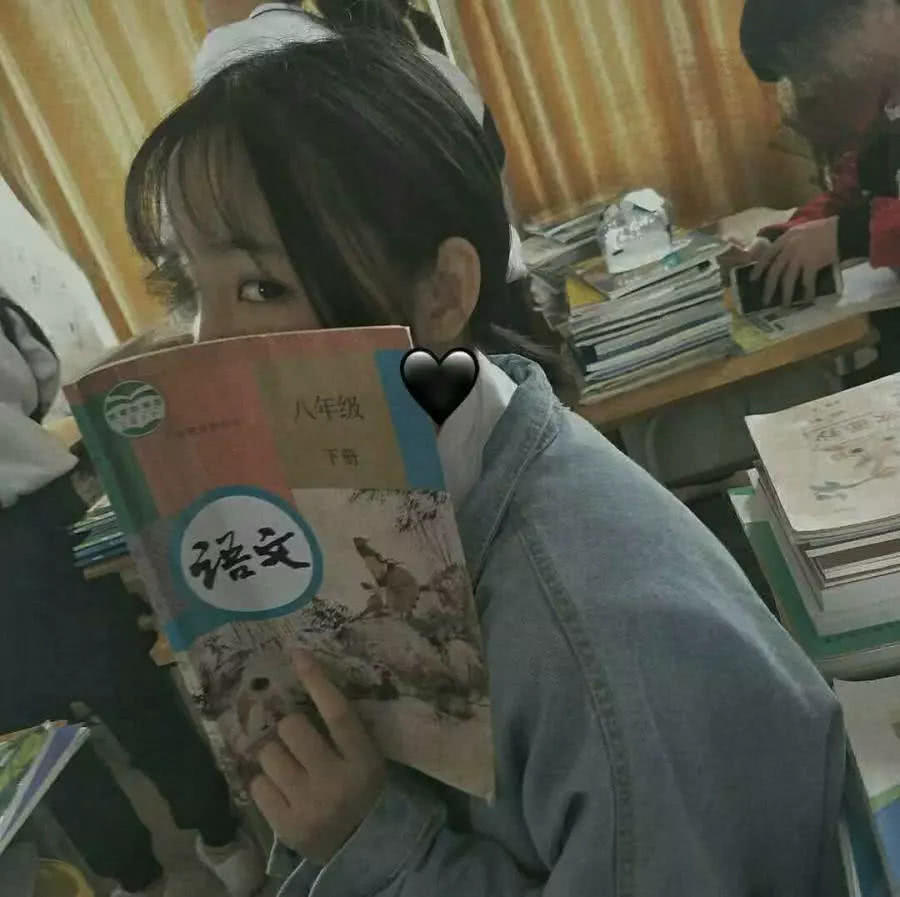 最近火了"仙女专属"情侣头像:我来人间一趟,独独落在你心上