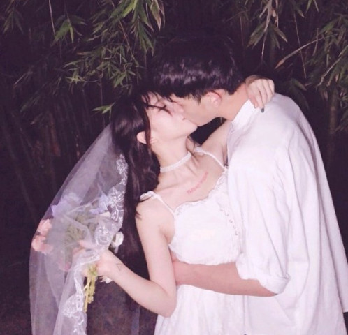 情侣婚纱头像_情侣头像婚纱系的