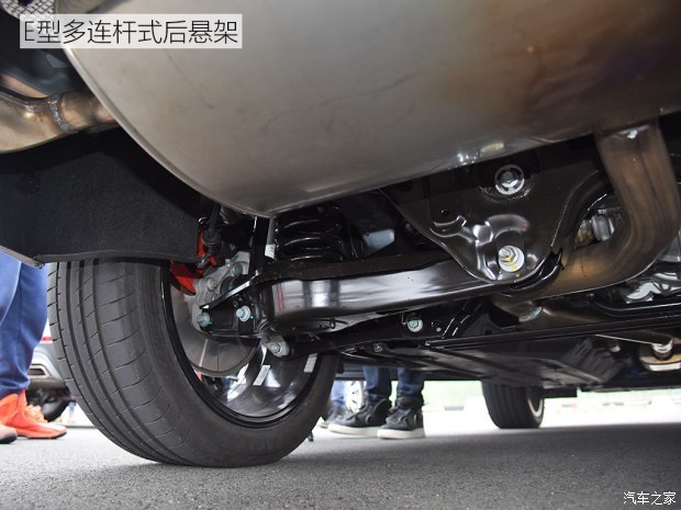 吉利新轿跑suv星越动力和底盘性能好不好?场地试驾见真章!