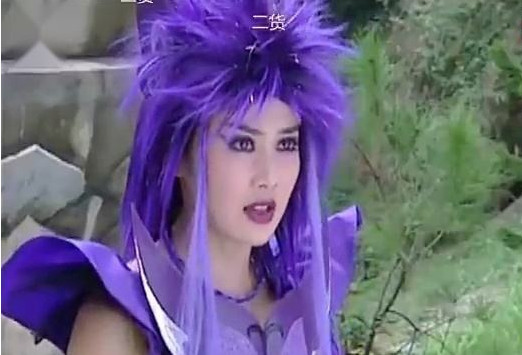 巴啦啦小魔仙:古娜拉想当女王!小月不想!而她却有女王气质!