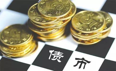 640