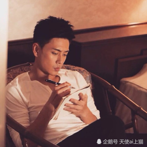 这5位明星全是潮汕人,各个都是俊男靓女,看看哪一位你