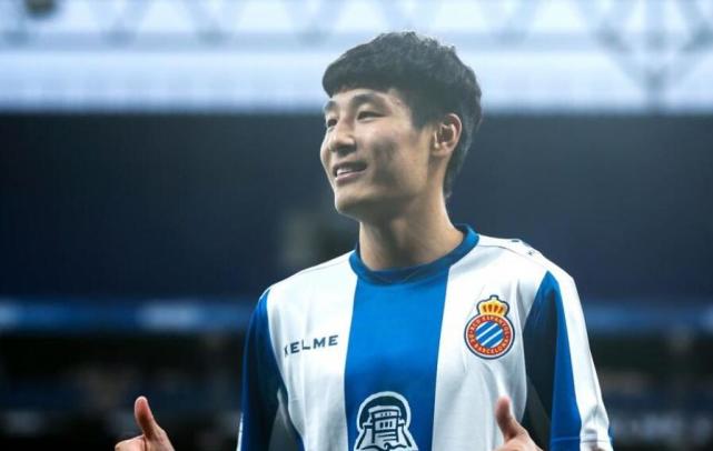 武磊心智成熟比进球更重要 孙兴慜再好也是(¨