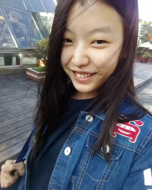 少女被赞东方美人万年一遇  网友：审美不敢苟同