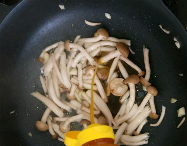 640