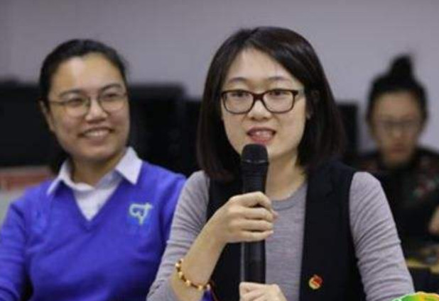 蚂蚁女老总_蚂蚁简笔画(2)
