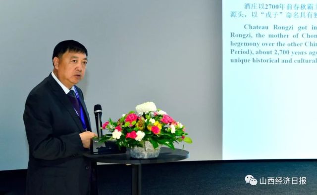 张文泉董事长简历_鸿星尔克董事长