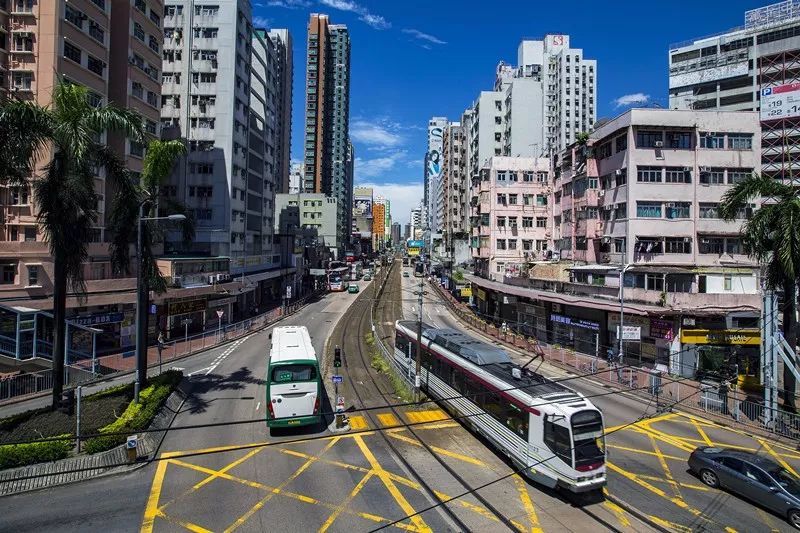 岭南大学坐落于屯门区,因此很多同学会选择在 西铁线沿线的站点租房子