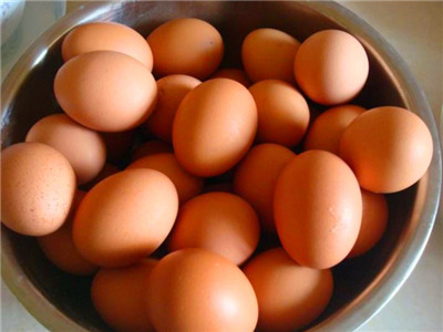 640
