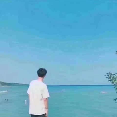 情侣头像:我想升华一下我们纯洁的革命感情