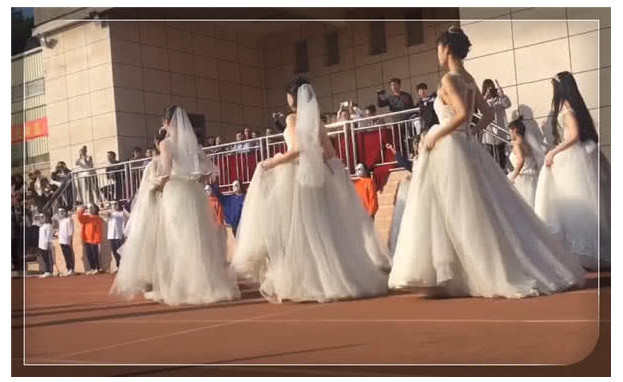 运动会婚纱_运动会卡通图片