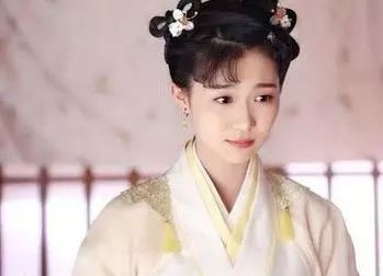 史上最幸运的陪嫁丫鬟熬死主子成正妻终成开国皇帝的皇后