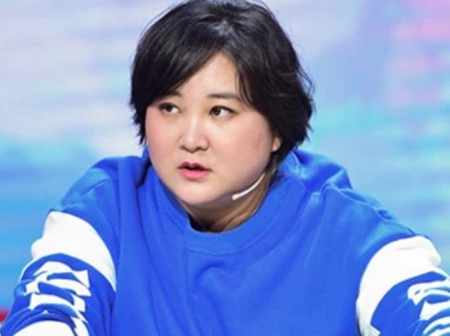 贾玲20岁时有多美?看15年前的她,粉丝:我玲以前也是