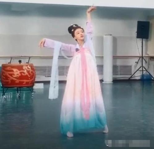 640